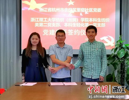 活动现场。李炟 摄