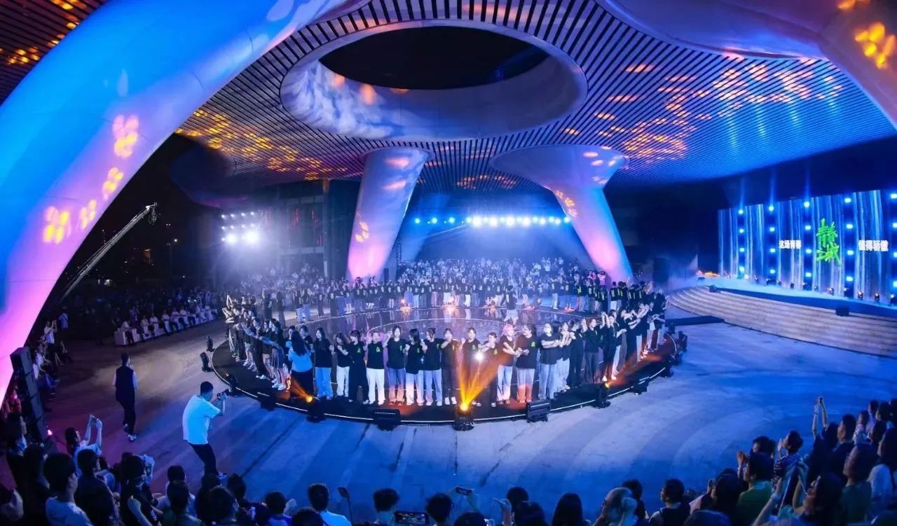 8b051d4b0ba99fd177bf1c6d879c12cc.jpg 8b051d4b0ba99fd177bf1c6d879c12cc.jpg