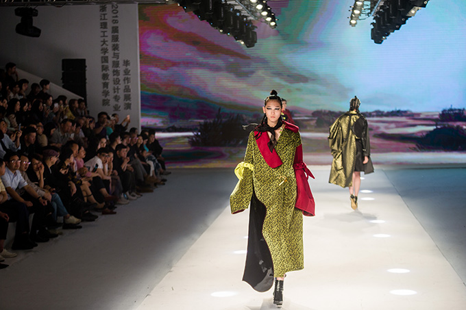 每年最受企业关注的mk官方网站_mk（中国）服装秀开场了！